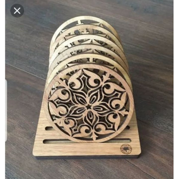 6 صحن خشبي